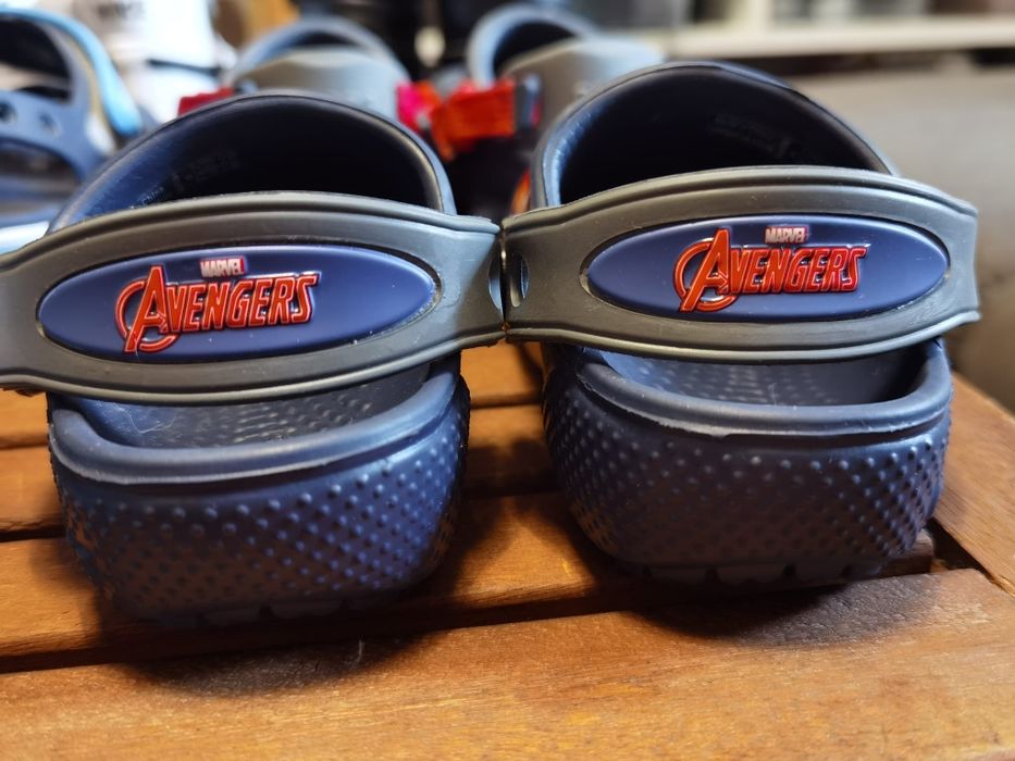 Crocs Copii Ediție Specială Marvel Avengers, mărimea  C5, 5 UK, 21 EU, noi, originali