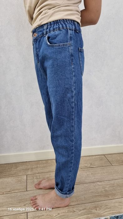 Джинсы мамс для подростка-девочки