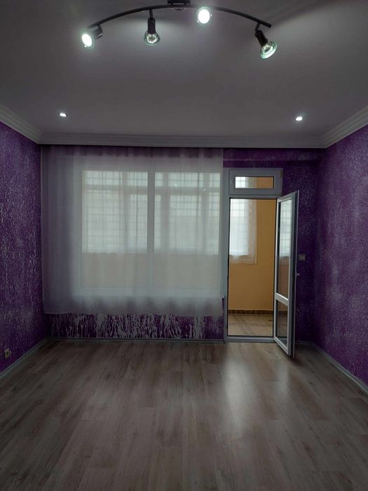 Дава се под наем Двустаен апартамент в Разград, Абритус - 67 кв.м за 193.8 € - Снимка #1