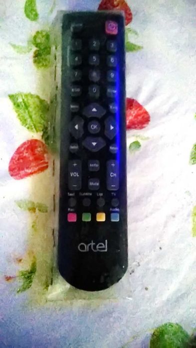 Телевизор-монитор Artel 9000/28