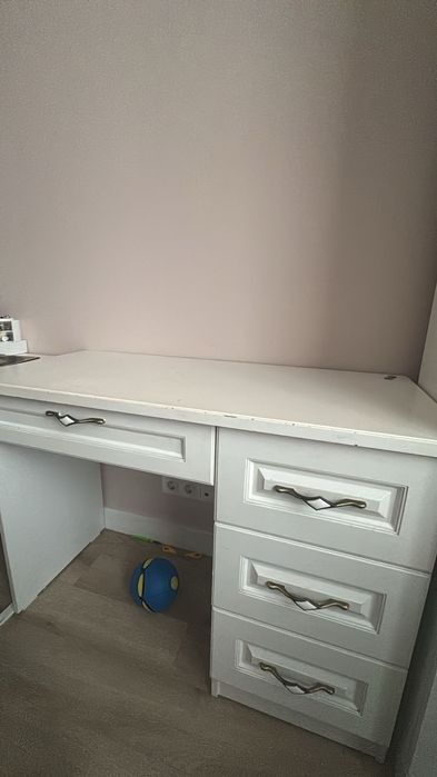 Продам б/у мебель срочно