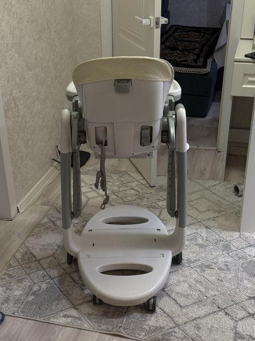 Детский стол/кормилка