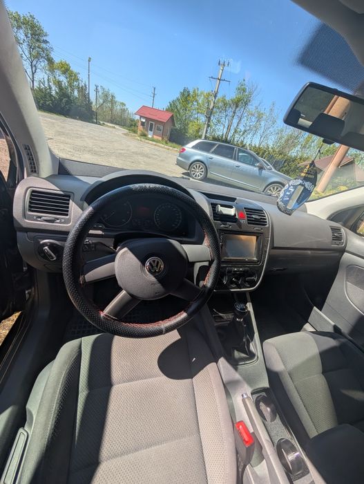 Golf 5      2005      1.9tdi