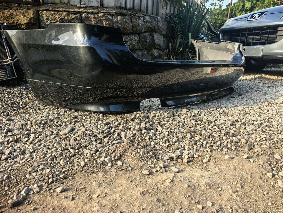 Задна броня BMW e61