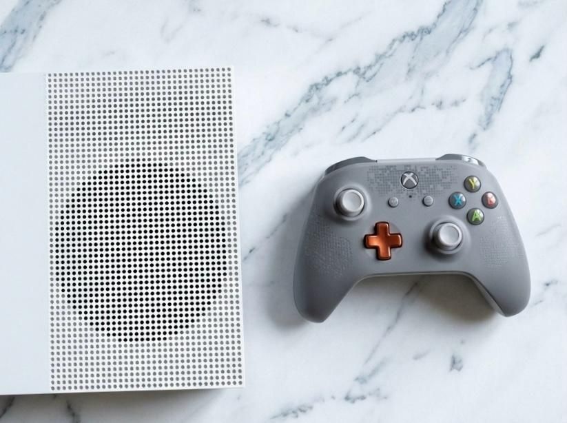 Xbox One S 1TB 2 Controllere