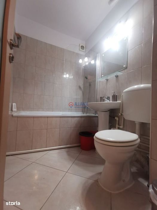 Garsoniera decomandata zona Tomis Nord (Banca Religiilor)