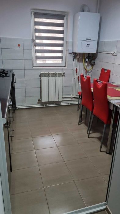 Inchiriez apart.2 camere Buzau, zona Spiru Harey