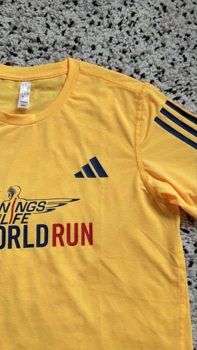 Нова дамска тениска за бягане Adidas размер M