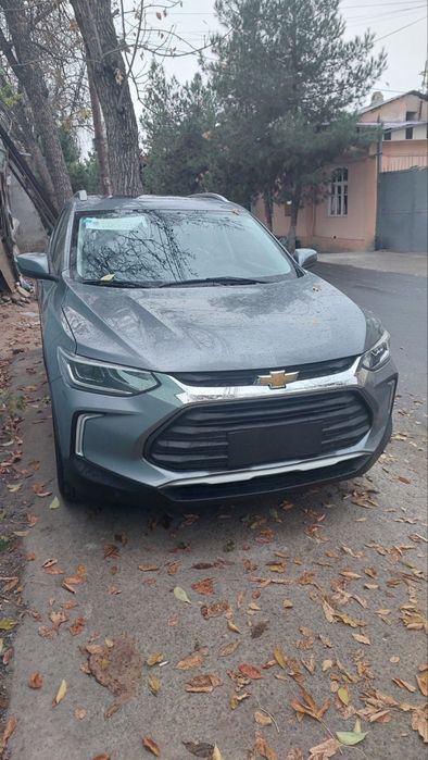 Продается Tracker Premier