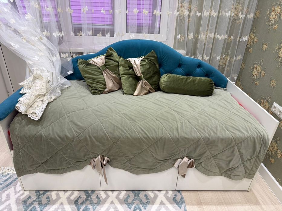 Кровать 1.80 на 90 см