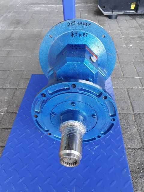 Редуктора шнекового конвейера. Китай.