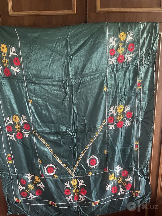 Продаеться национальное покрывало