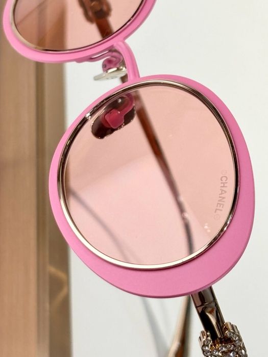 Ochelari de soare Chanel , calitate premium , pe comanda , noi