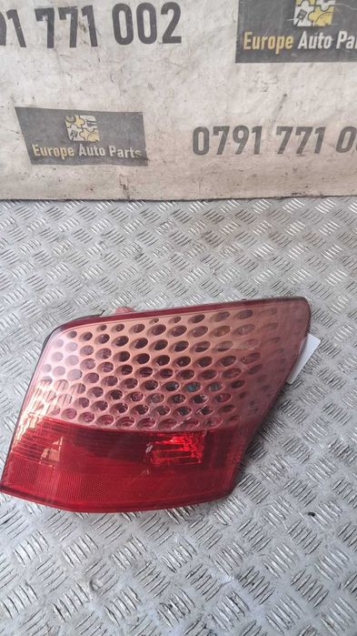 Vand stop dreapta Peugeot 407 1.6 HDI cod motor 9HZ an 2009 combi cod 9683275180