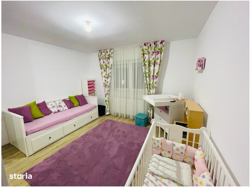 Apartament de Vănzare, 3 Camere, 81mp, 2 Parcari, Zona Selimbar.