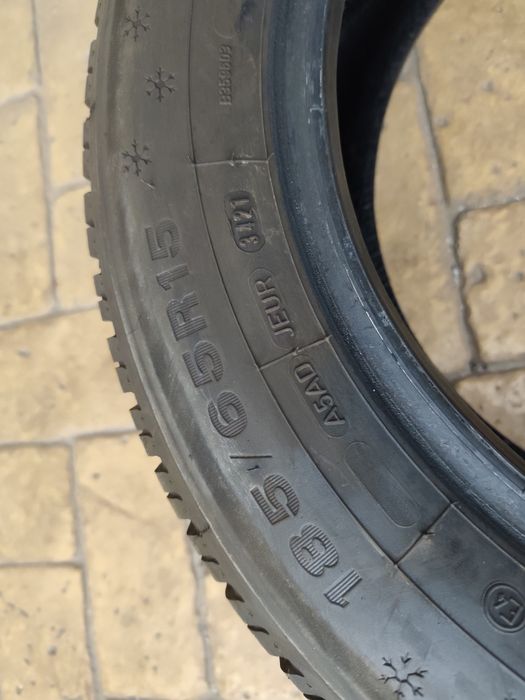 Зимни гуми Dunlop 185/65R15 185/65/15