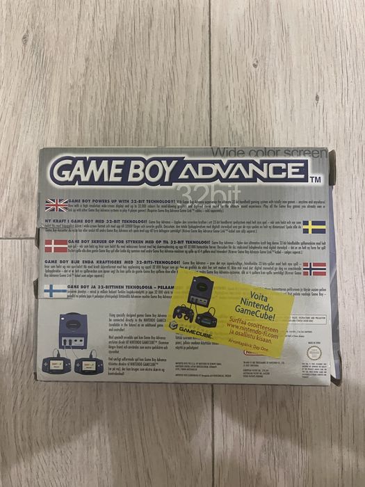 Nintendo Gameboy Advance Конзола