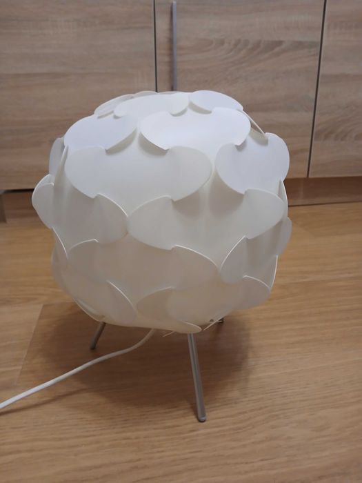 Veioza / lampa alba IKEA Fillsta
