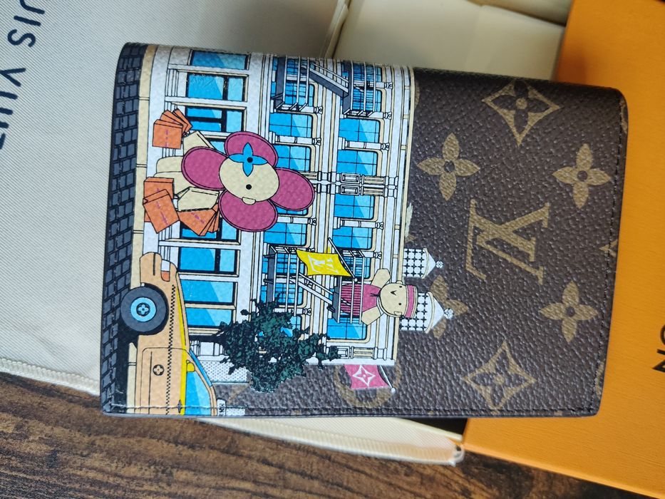 Стилни кожени портмонета Louis Vuitton