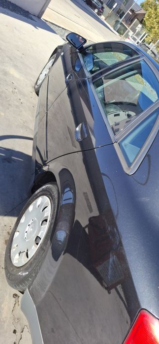 De vanzare Audi A4 B6  1.6i GPL