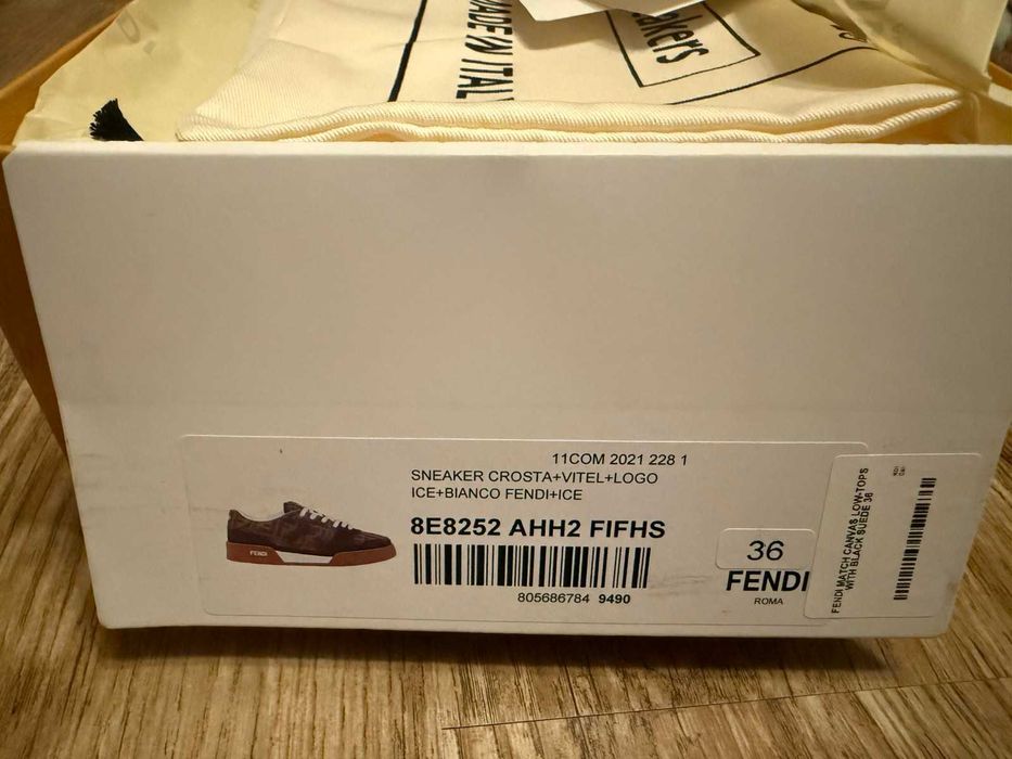 Дамски кецове FENDI