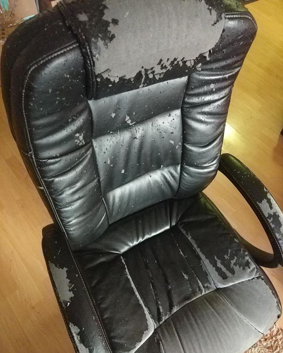 Ремонт кресел! Ремонт офисных кресел! Замена кожи! Реставрация!