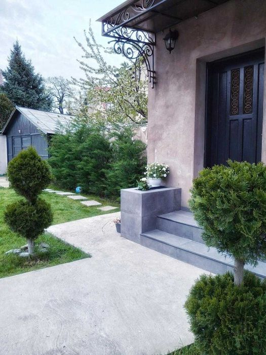 Casă renovată 2023, 150 mp utili, teren 385 mp, Str. Păcii, Bacău