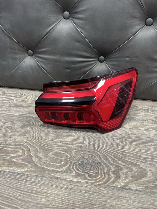 Audi a6 c8 заден десен стоп