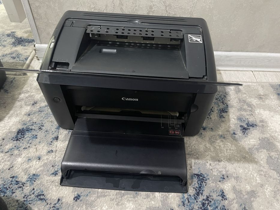Продам принтер Canon Lbp 3010 чернобелый