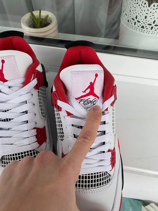 Jordan 4 retro fire red 42