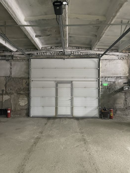 Бокс на територии автомира