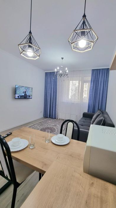 Сдаётся двушка по суточно!