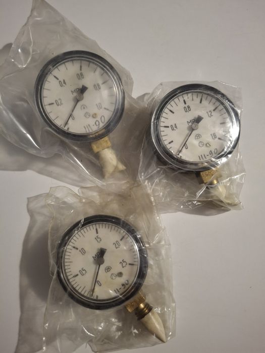 Продам монометры 1.0 1.6 2.5мПа