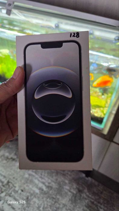 iPhone 16 e 128. White ,Model 3409 Новый.