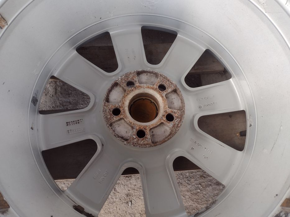 BBS RW017   17-5x100 ET35 7.5j Volkswagen Polo Cross