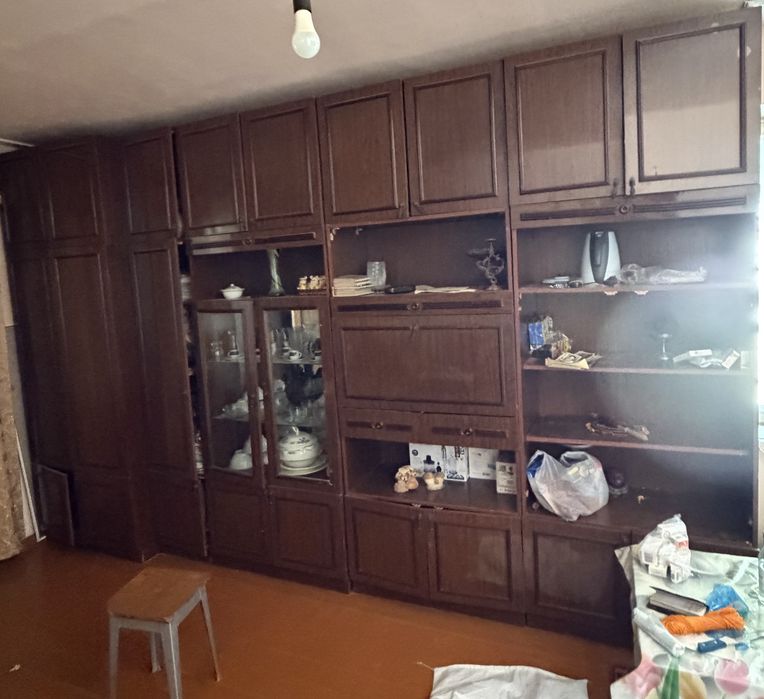 Продам стенку советская
