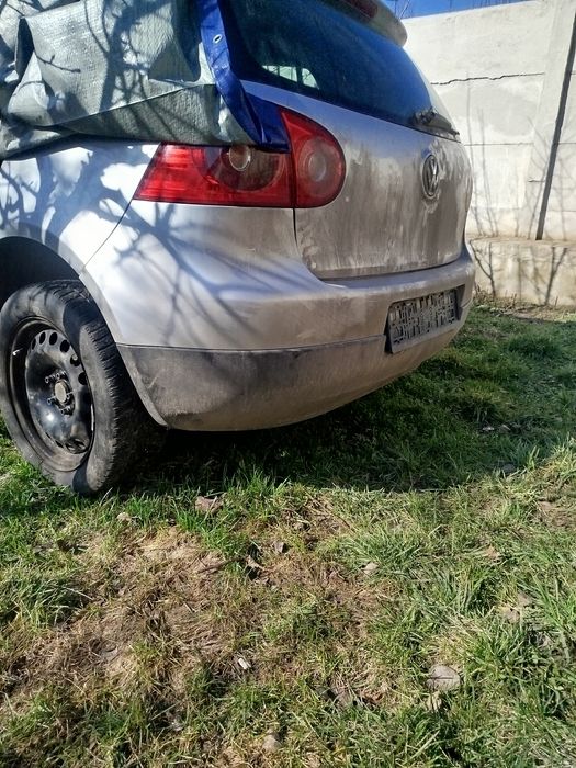 Golf 5 pentru desmembrari
