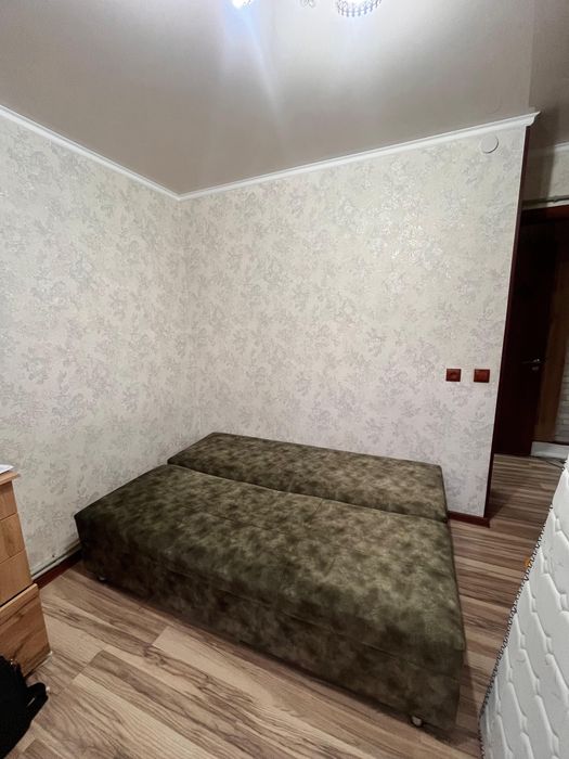 Диван тахта б/у в хорошем состоянии