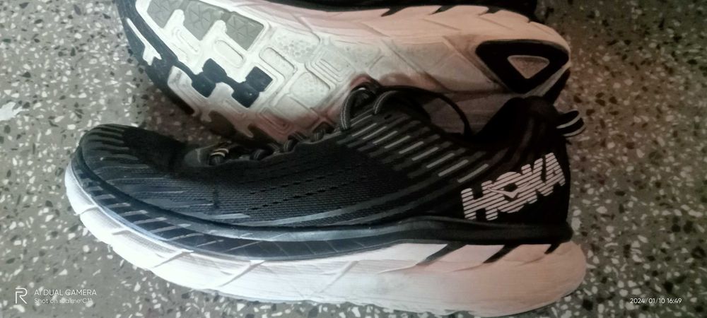 Маратонки Adidas.Noka.Nike