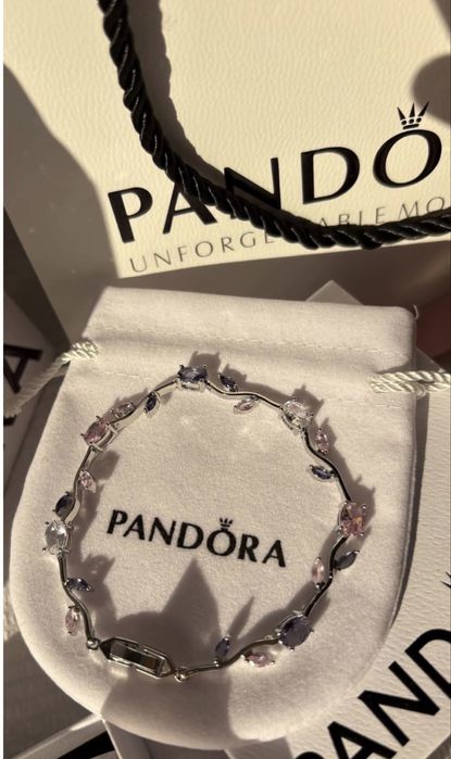 Продам Pandora браслет люкс