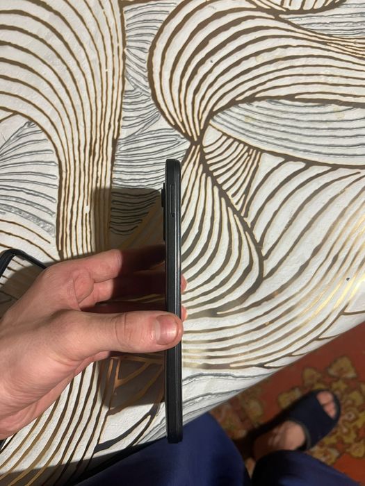 Продам xiaomi note 12s 8/256