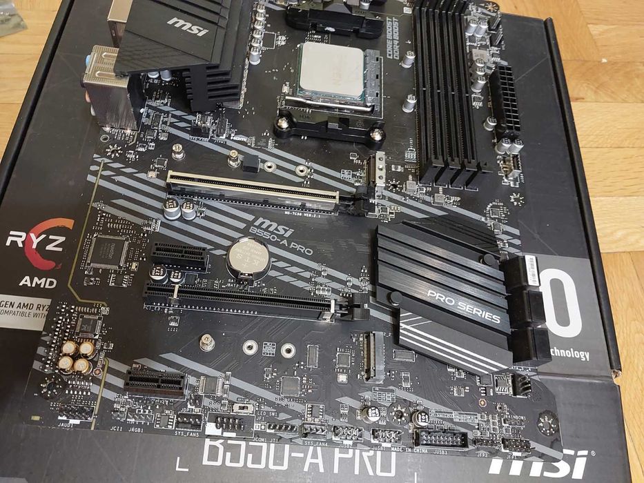 AMD Ryzen 7 5800X + MSI B550-A Pro