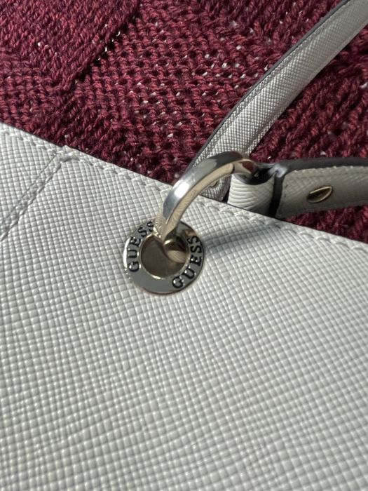 Сумка tote GUESS