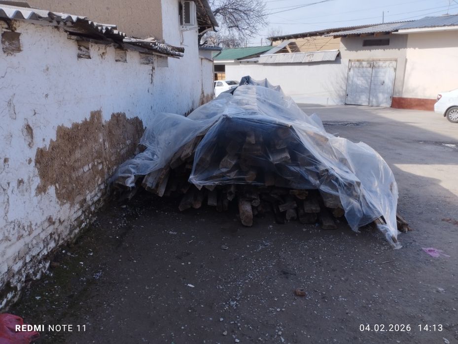 Bu Taxtala sotiladi Narxi 400$ (2 ta Girzavoy toladi)