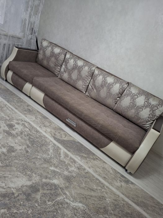 Продам  диван б/у