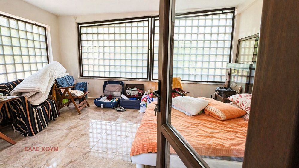 2-СТАЕН в затворен комплекс в Св. Константин и Елена