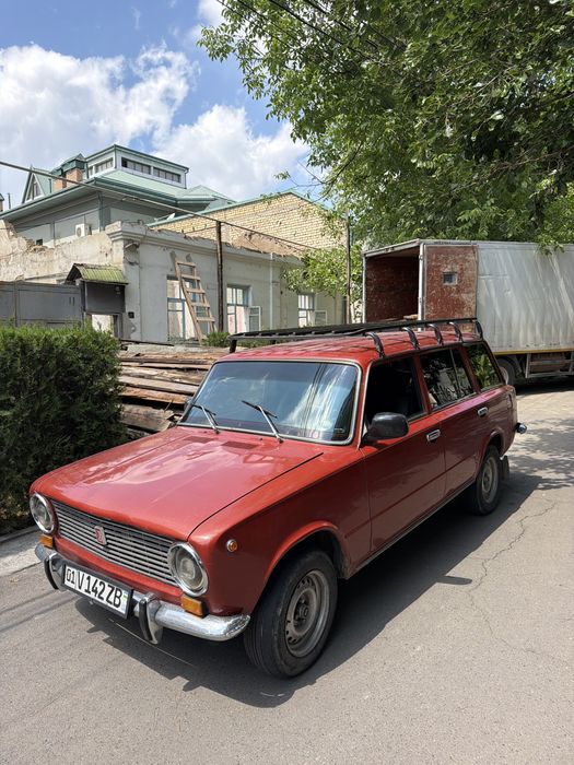 Фургон 02 ВАЗ в хорошем состоянии