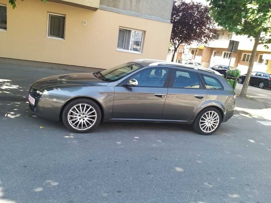 Dezmembrez alfa romeo 159 sportwagon 2.4 jtdm 210 cai cutie automata