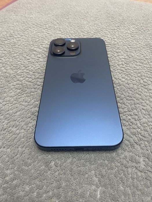 iPhone 15 pro max 256гб