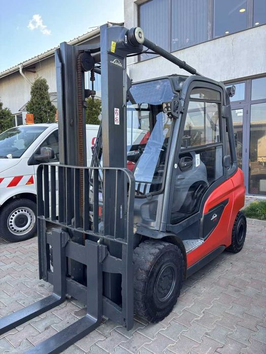 Stivuitor - Motostivuitor Linde H30D-01 New Generation An fabricație: 12/2023